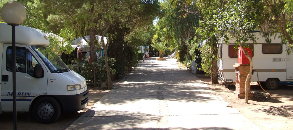 Caravans camping egad